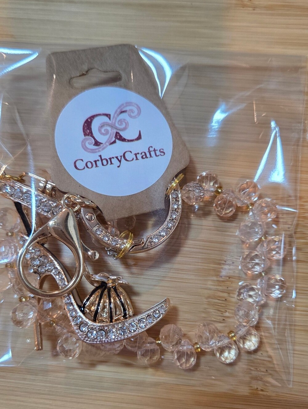 Sparkly Crystal Encrusted High Heel Keychain - With Beautiful Wristlet! - Picture 16 of 16